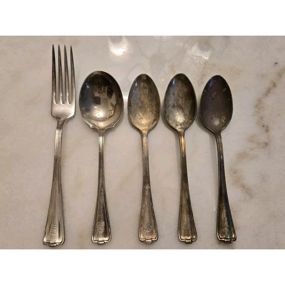 1847 Rogers Bros XS Triple Silverplate Lot Of 5 Spoons Fork Monogram Flatware
